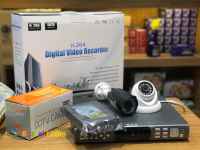 دوعدد دوربين انالوگ به همراه هارد و دستگاه 