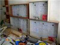 تابلو اعلانات اداری آپارتمانی شیشه کشویی