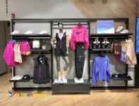 تولید و پخش پوشاک و کفش و کتانی اسپرت و ورزشی