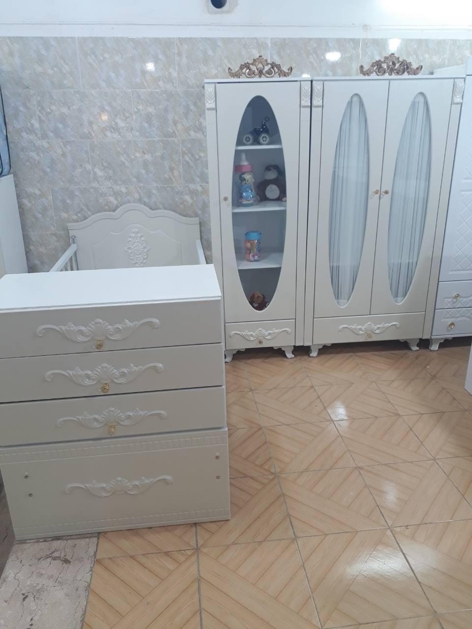 مرکز فروش و تولیدی بزرگ انواع تخت و کمد نوزاد و نوجوان | تولیدکننده مستقیم و بدون واسطه تخت و کمد نوزاد و نوجوان